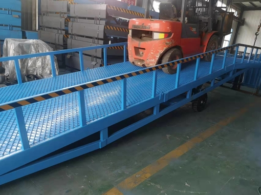 10T Handvertikal mobile Dockleveler Container Entladungsrampen